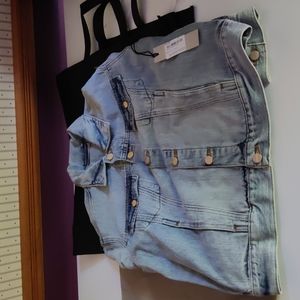 FOG Essentials Denim Trucker Jacket "Light Indigo"